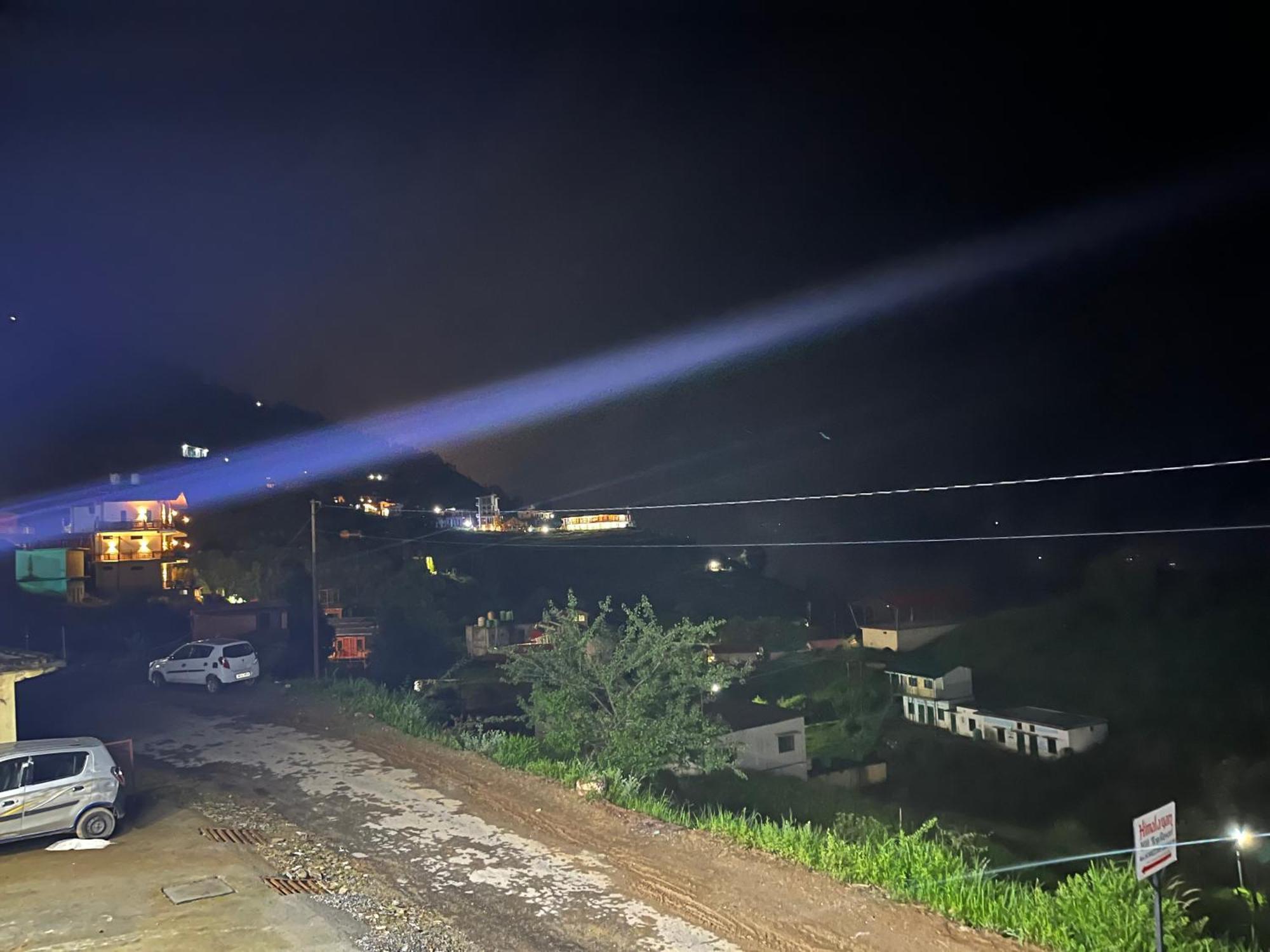 Himalayan Hill Top Resort Kanatal Bagian luar foto